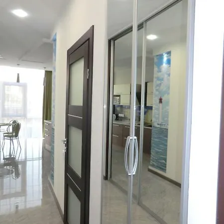 Apartment Shestaya Zhemchuzhina Odesa