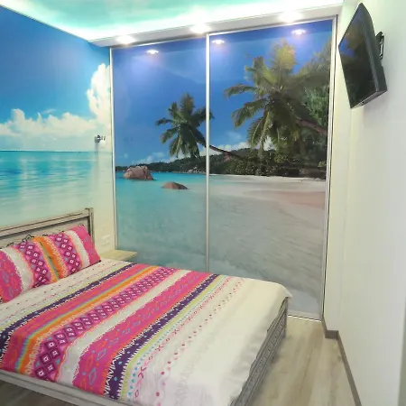Shestaya Zhemchuzhina Apartment Odesa